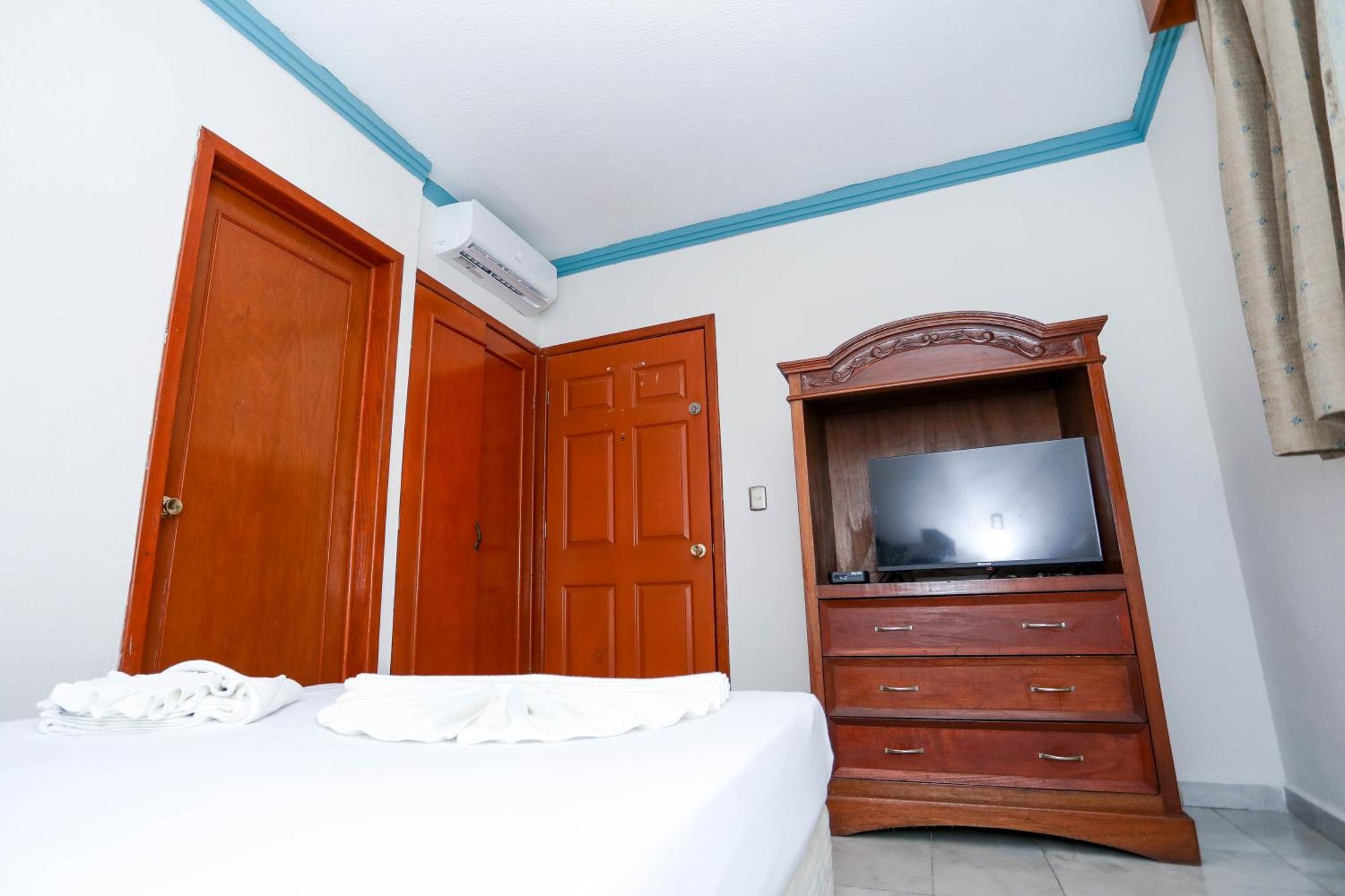 Hotel Avenida แคนคูน ภายนอก รูปภาพ