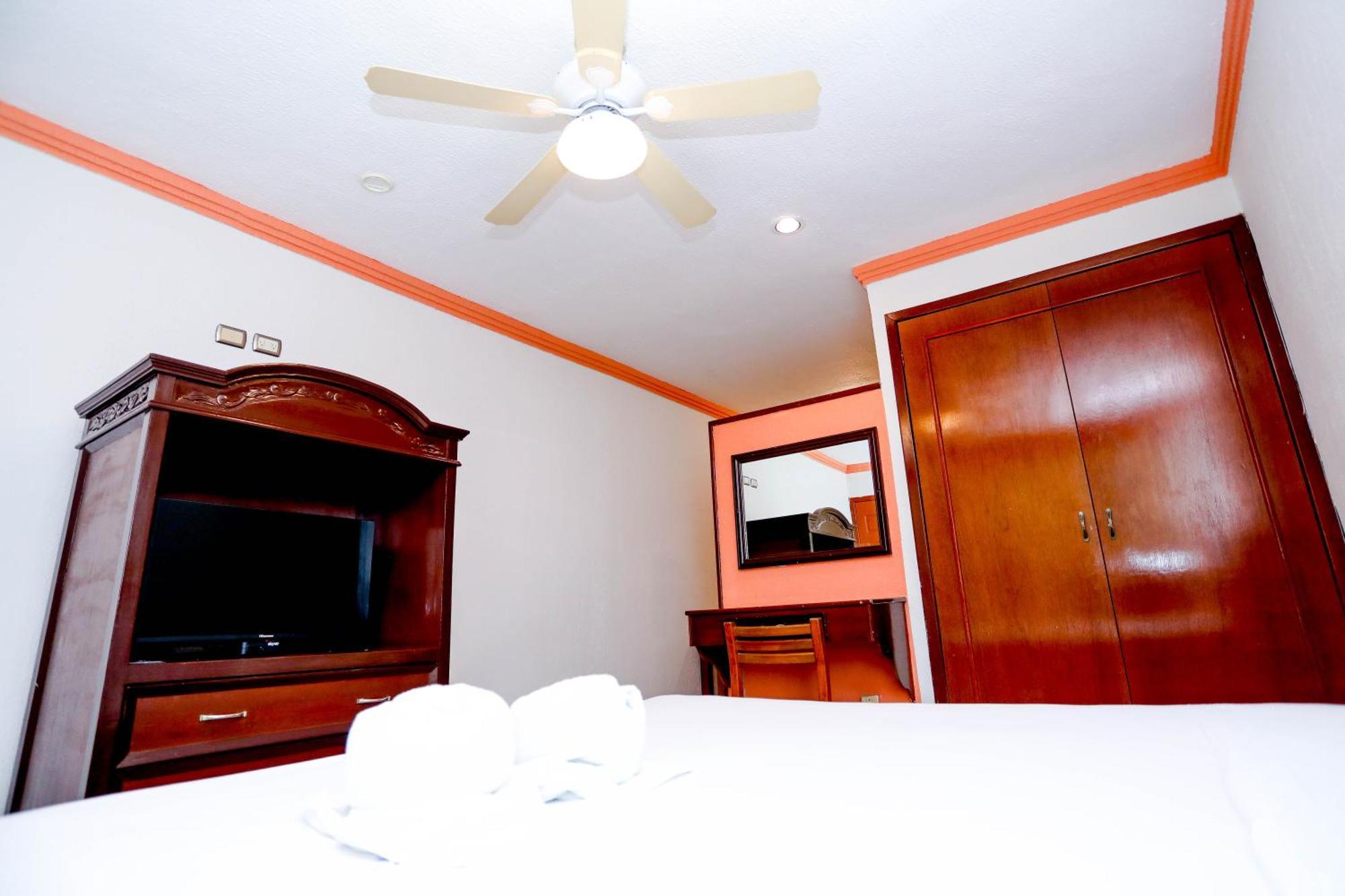 Hotel Avenida แคนคูน ภายนอก รูปภาพ