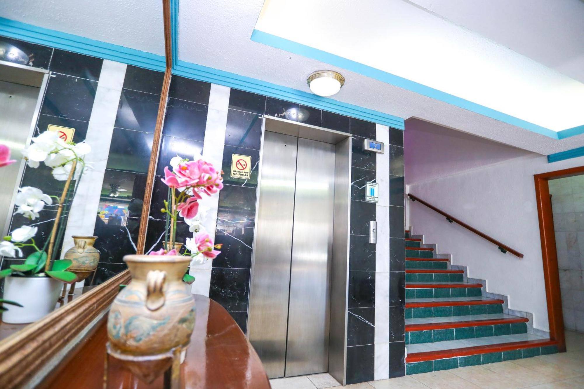 Hotel Avenida แคนคูน ภายนอก รูปภาพ
